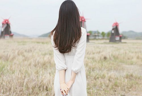 QQ空间情感语录说说大全(精选18句)