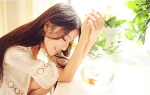 女生励志正能量说说心情句子(精选19句)