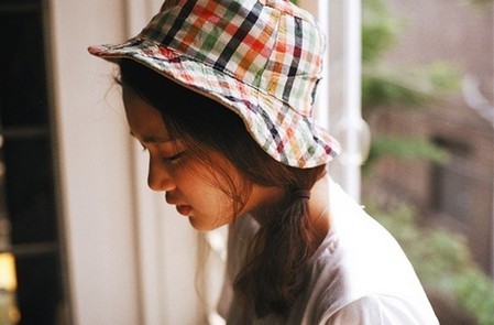和小姐妹出去玩发说说的句子简短(精选15句)