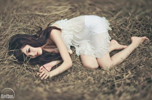 女生伤感说说心情短语大全(精选16句)