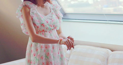 qq说说唯美心情短语 相信时间的力量，可以冲淡(精选15句)