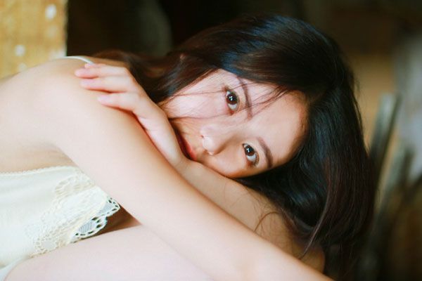 有点伤感的QQ空间爱情句子(精选15句)