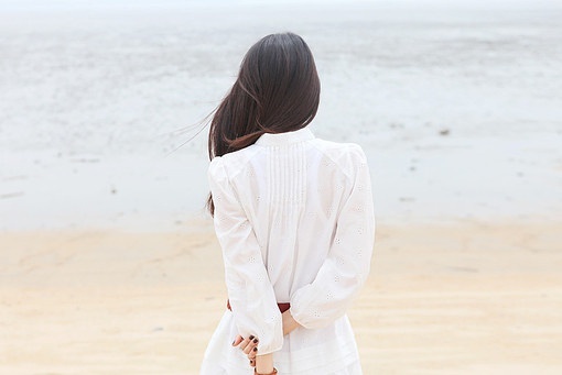 微信朋友圈优美伤感语句摘抄(精选23句)