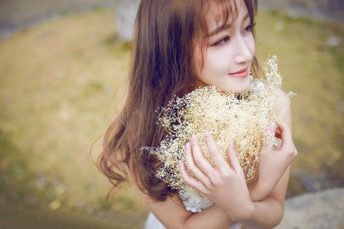 激励女人保养的句子(精选20句)