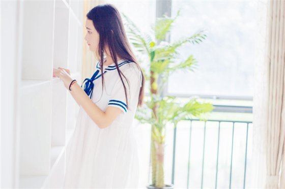 赞美教师节的句子 老师就是那一片阳光，温暖着(精选14句)
