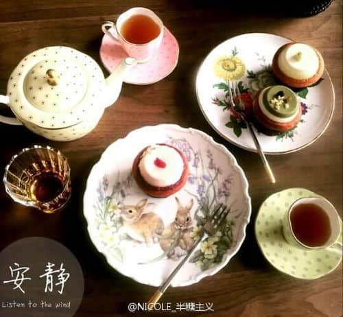 问君能有几多愁，恰似没穿秋裤遇寒流。(精选33句)