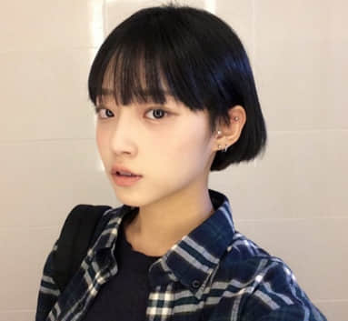 精选村上春树的伤感句子 人是一瞬间变老的(精选19句)