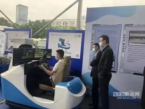 可模拟多种驾驶场景，智能汽车驾驶模拟器要来了