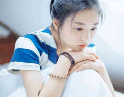 有关赞美老师的优美句子(精选30句)