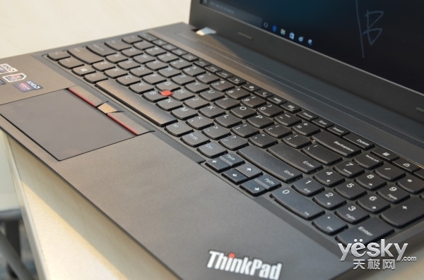 六代APU助力高清影音 ThinkPad E565评测