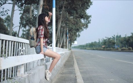 qq个性签名伤感 一句我爱你，背叛了多少句对不(精选35句)