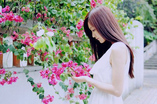 唯美伤感文字控说说 付出不一定有收获，努力了(精选16句)