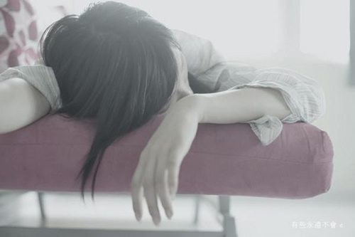 一句话唯美伤感的爱情短句(精选20句)