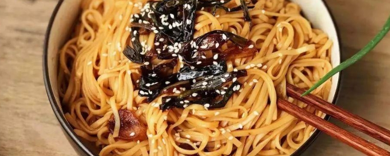 黄磊葱油拌面的做法 黄磊葱油拌面的做法