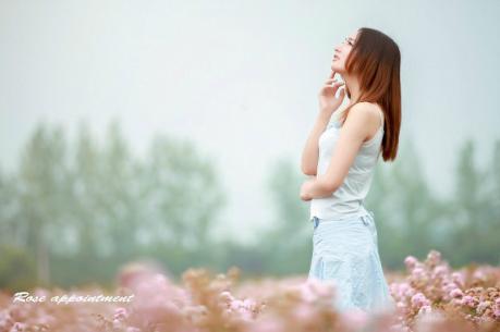 QQ空间爱情说说大全：谁还记得是谁先说，永远的(精选18句)