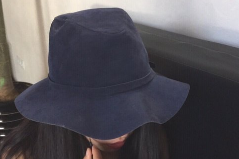 最新最叼超拽女生霸气说说大全 随便他拼命爱上(精选33句)