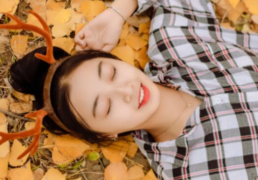 微信签名简短干净 简短走心的句子(精选24句)
