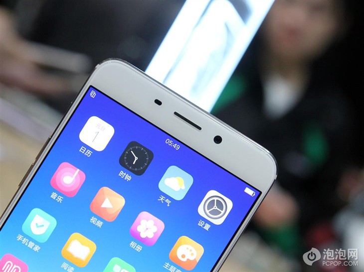 自拍大屏长续航 OPPO R9 Plus样样在行
