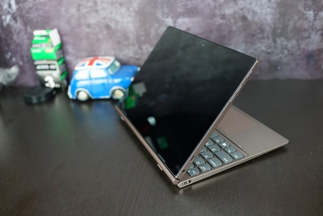 多模随心价格亲民 联想ideapad D330评测