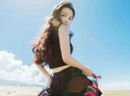 微信个性网名女生霸气简短独特 情绪别致的疯子(精选27句)