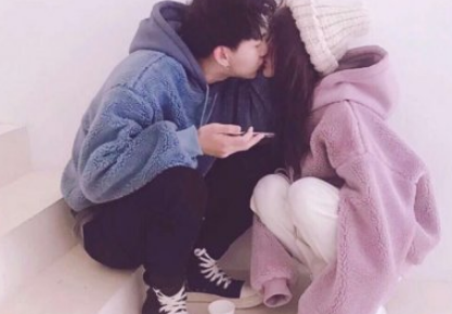 最新微信情侣网名一对搞笑逗比 地瓜你在哪里(精选19句)