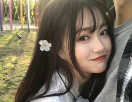 2022微信网名经典女甜美可爱 少女的绿萝裙