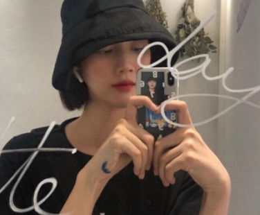 女生超级霸气的网名简短 情绪操控生活(精选35句)
