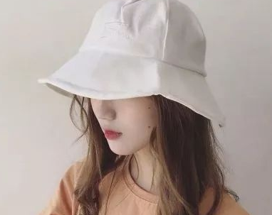 吃鸡游戏网名女生霸气冷酷 你是我的菜(精选33句)