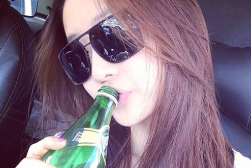 超拽霸气女王范女生个性网名2022最新 就不淑女怎
