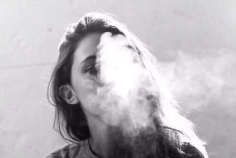 快手网名霸气社会短女王范 高傲女王百毒不侵(精选37句)