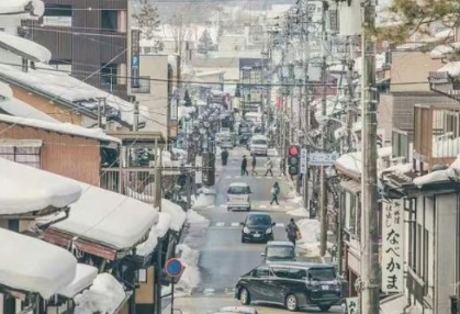 2022最新版霸气的微博网名女生超拽 成为天下万人