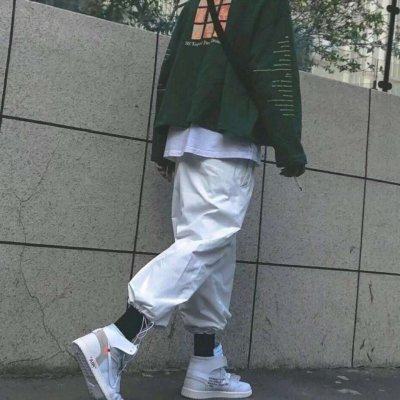 非主流时尚潮流的男生网名(精选61句)