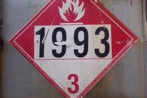 拽到爆的男生个性游戏网名带符号 霸气独特的男(精选33句)