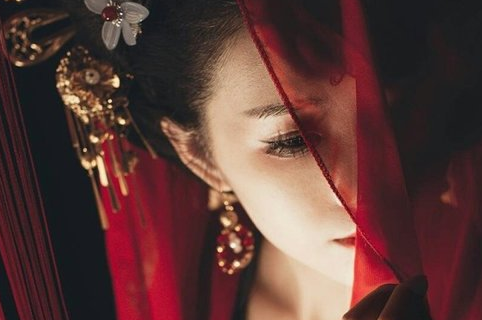 古风网名女生冷艳霸气两个字 女生专属古风网名(精选36句)