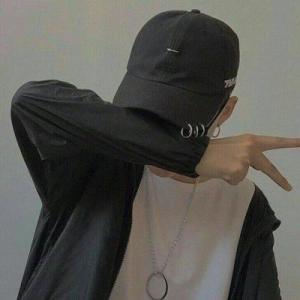 好听简短有魅力的男人网名 有气质的男生网名(精选39句)