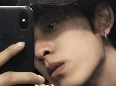 男生网名简单好听受欢迎 放逐自己(精选40句)