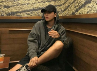 男生伤感网名难过心碎 2022男生qq网名伤感
