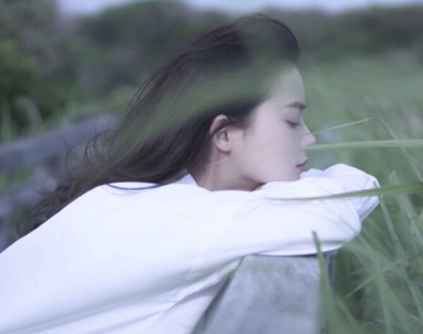 气质女生网名简单干净温柔 何以心动(精选41句)
