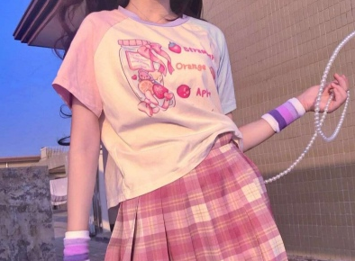 qq网名女生可爱淘气 幼稚鬼(精选36句)