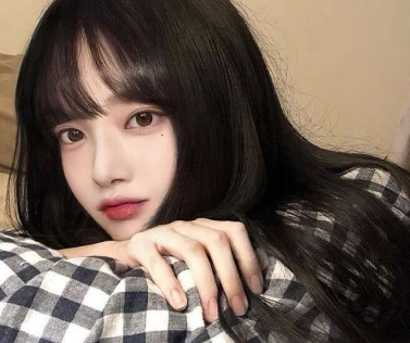 最新伤感女生网名超虐心 时间陪我寂寞(精选34句)