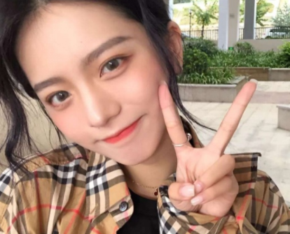 2022最新女生网名简单好记 嘴角上扬