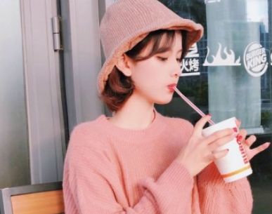 二字网名女生气质唯美 好听的女生网名小清新两(精选33句)