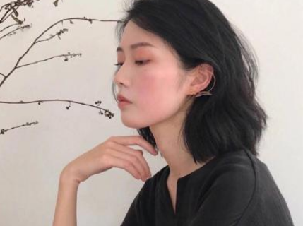 超拽的女生个性网名00后必备 隔壁坏姐姐