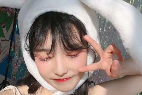 快手超萌女生网名带自己名字 脾气古怪无人深爱(精选42句)