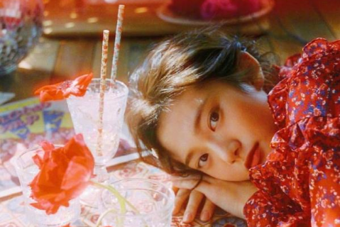 抖音个性名字女生唯美伤感大全 逆光之处都是暖(精选36句)