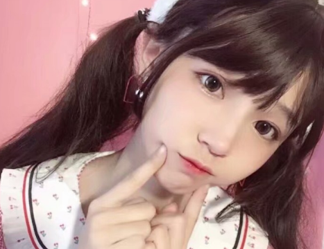 2022可爱幼稚天真的qq网名大全 爱吃草莓的小可爱