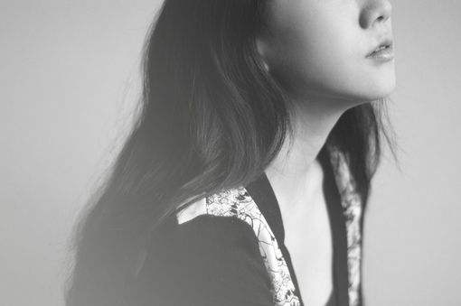 心痛伤感无助的女生游戏名字 仰天微笑只为泪回(精选36句)