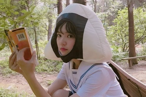 2022最新女生专属的唯美森系网名大全 彼岸花少女