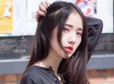 非主流带符号的女生网名2022 穿格子衫的小姑娘