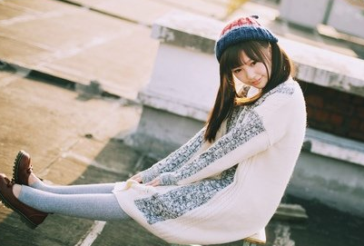甜美女生网名比较长的 妳依旧笑靥如花(精选49句)